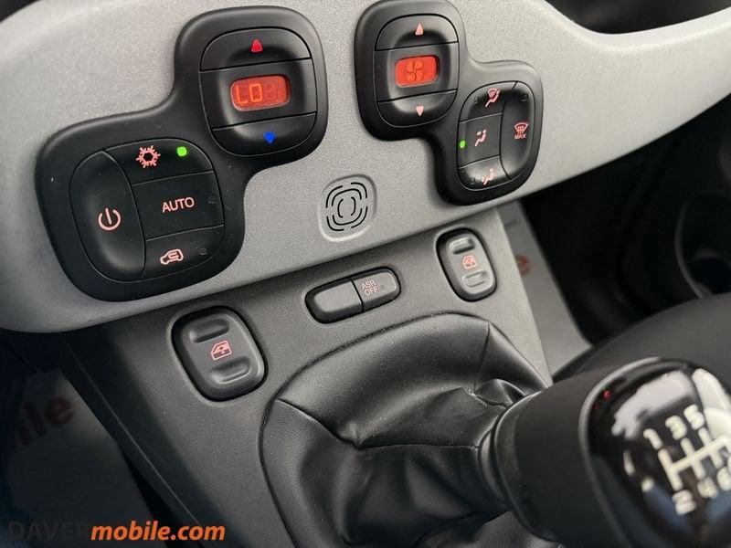 FIAT Panda 1.0 FireFly S&S Hybrid City Cross
