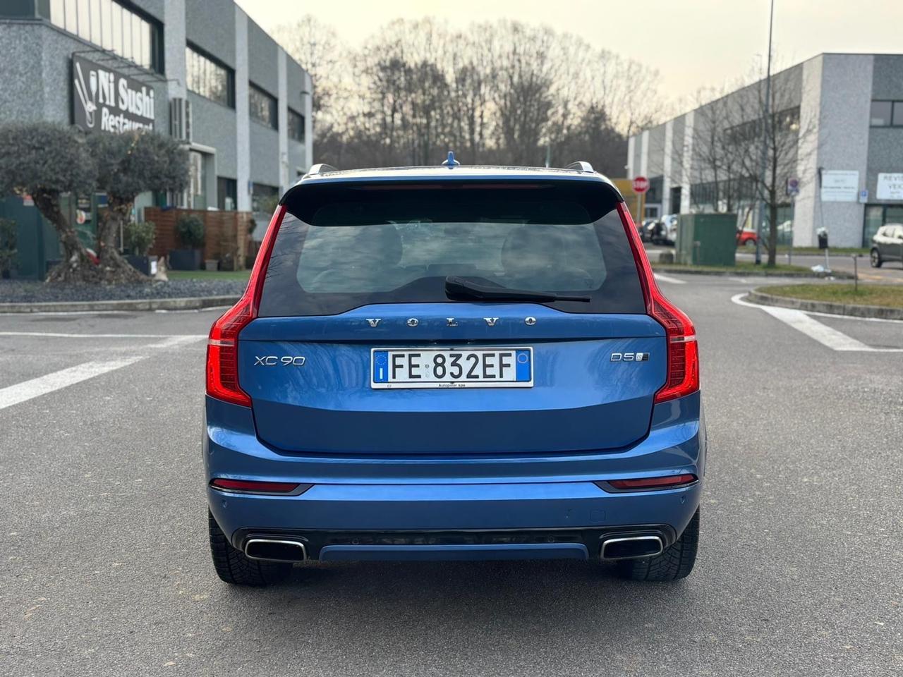 Volvo XC 90 XC90 D5 AWD Geartronic R-design