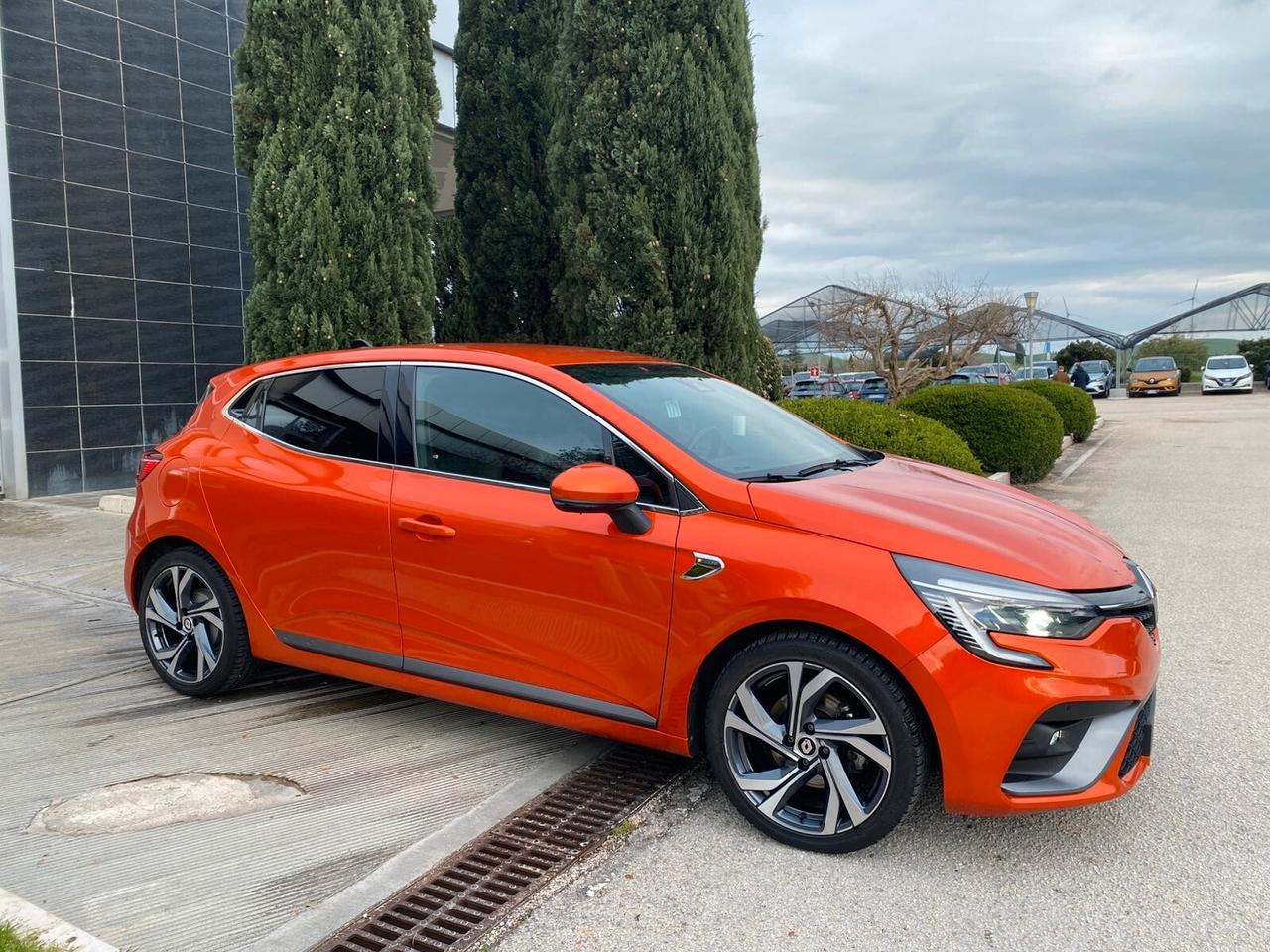 Renault Clio Full Hybrid E-Tech 140 CV 5 porte R.S. Line