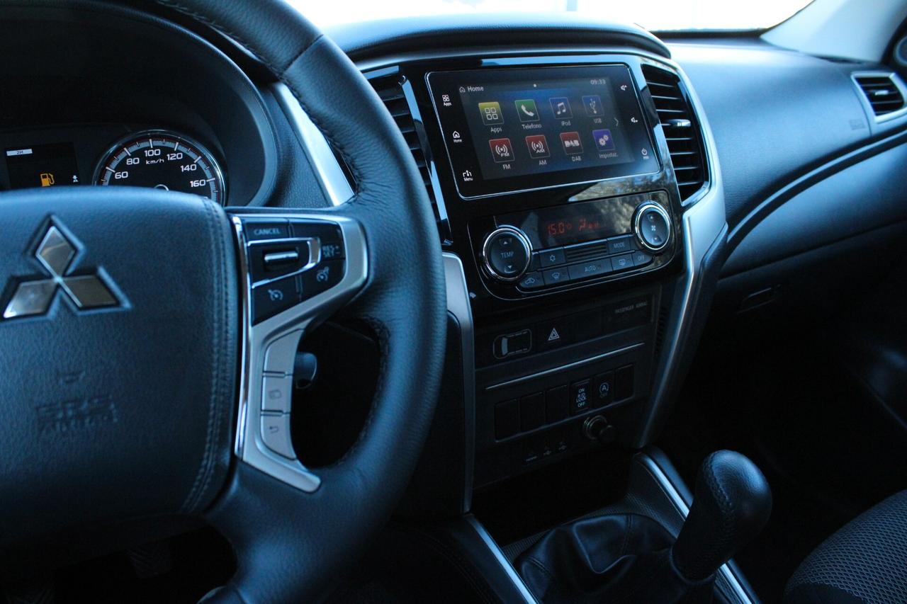 Mitsubishi L200 2.3 D Double Cab 4x4 Super Select Diamond