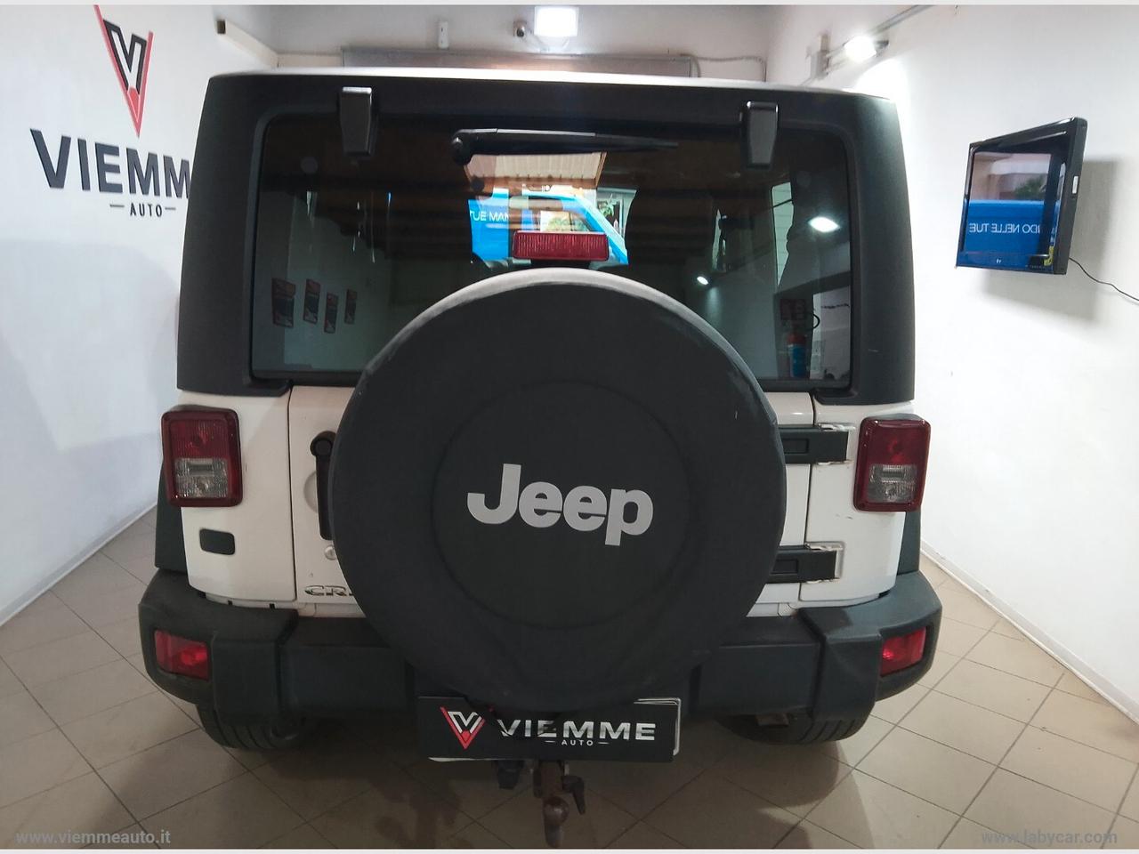 Jeep Wrangler 2.8 CRD DPF Sahara Auto