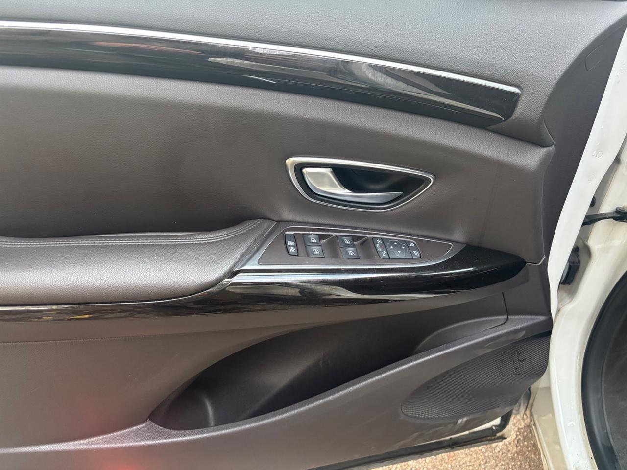 Renault Espace dCi 160CV EDC Energy Initiale Paris 4Control