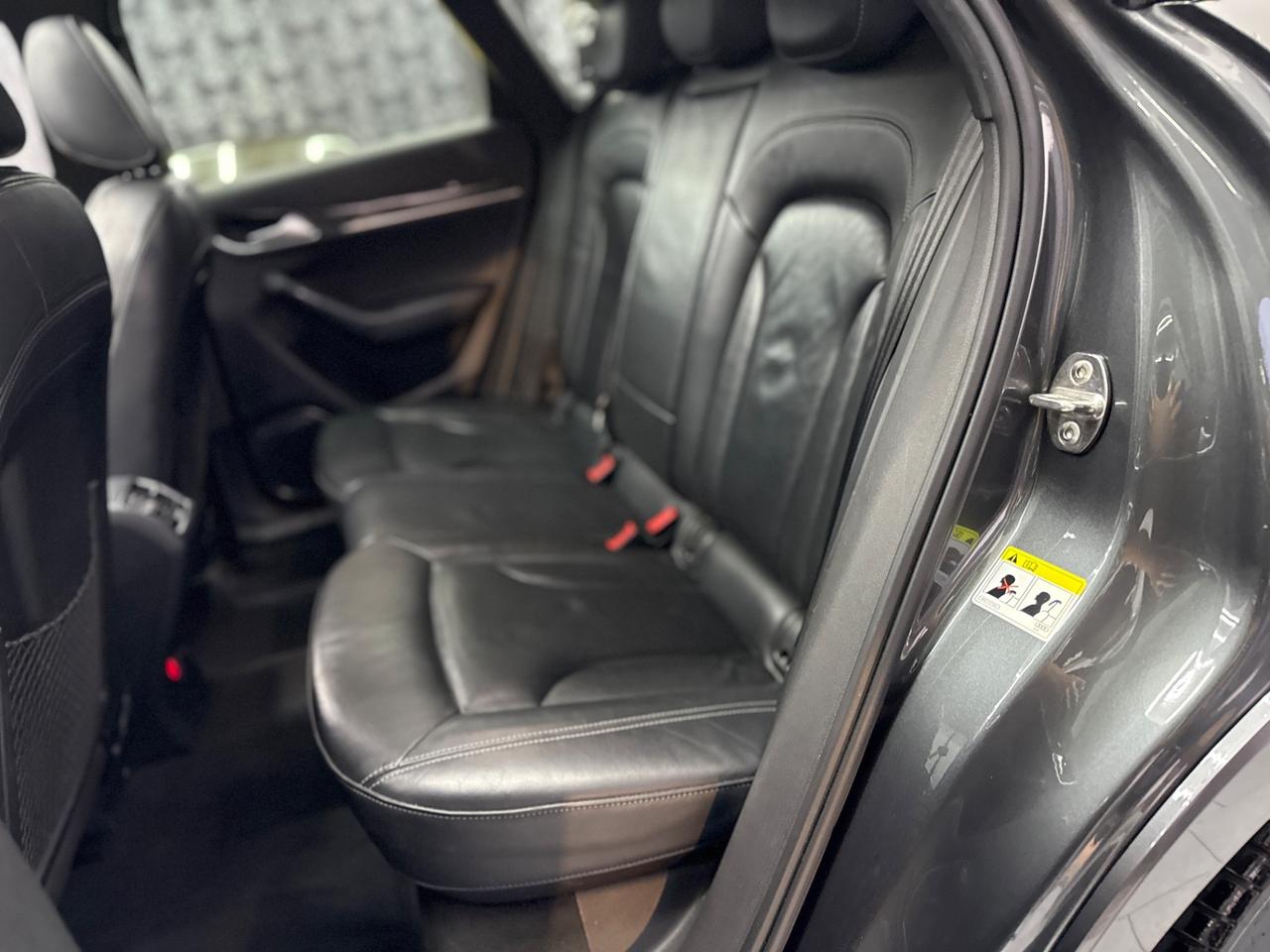 Audi Q3 RS 2.5 TFSI quattro S tronic