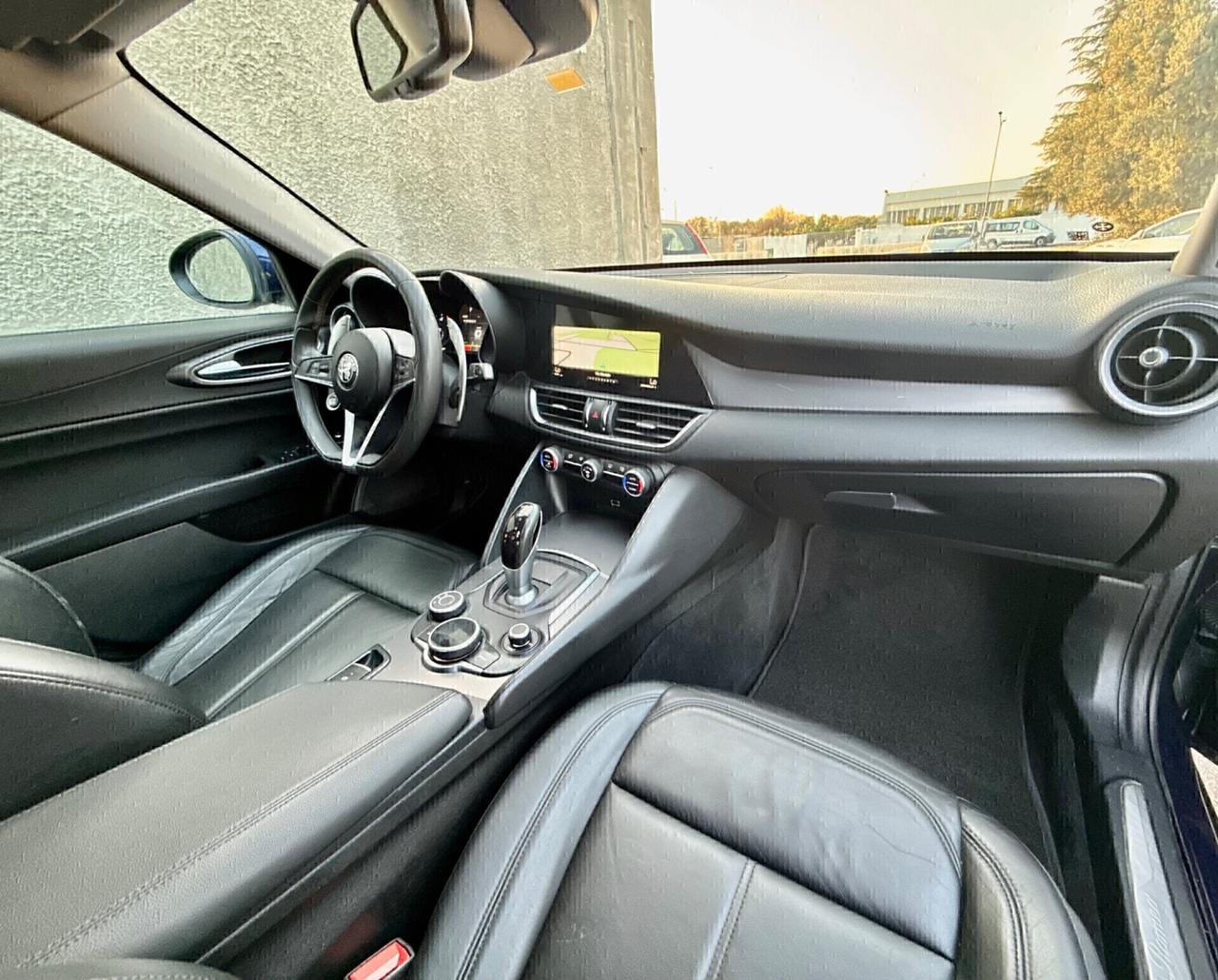 Alfa Romeo Giulia 2.2 TD 180 CV,LED+Xeno,Navi,Retrocam.,Pelle,ecc.