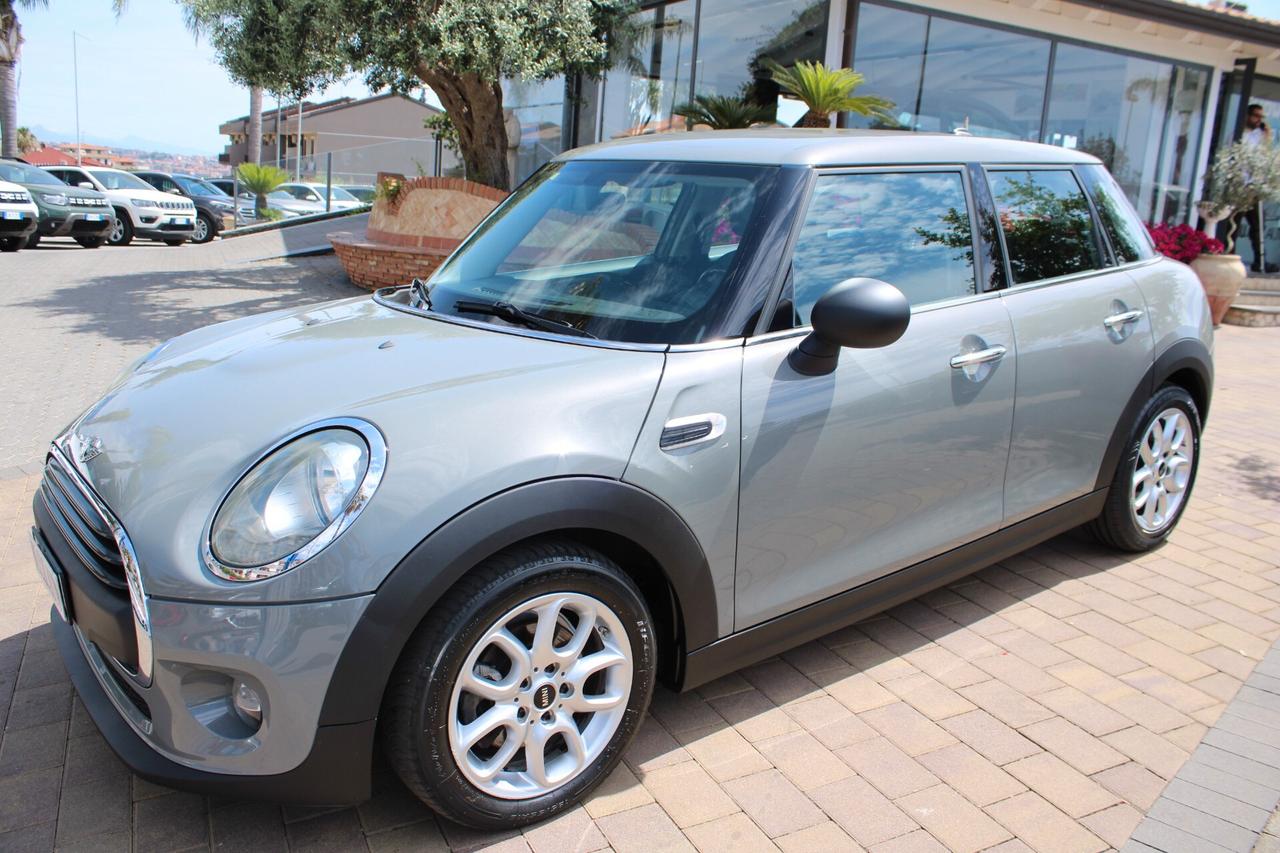 Mini 1.5 Cooper D 5 porte