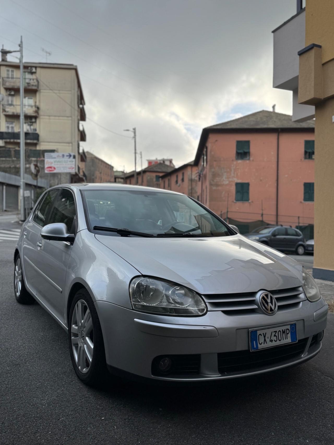 Volkswagen Golf 2.0 16V TDI 4mot. 5p. Sportline