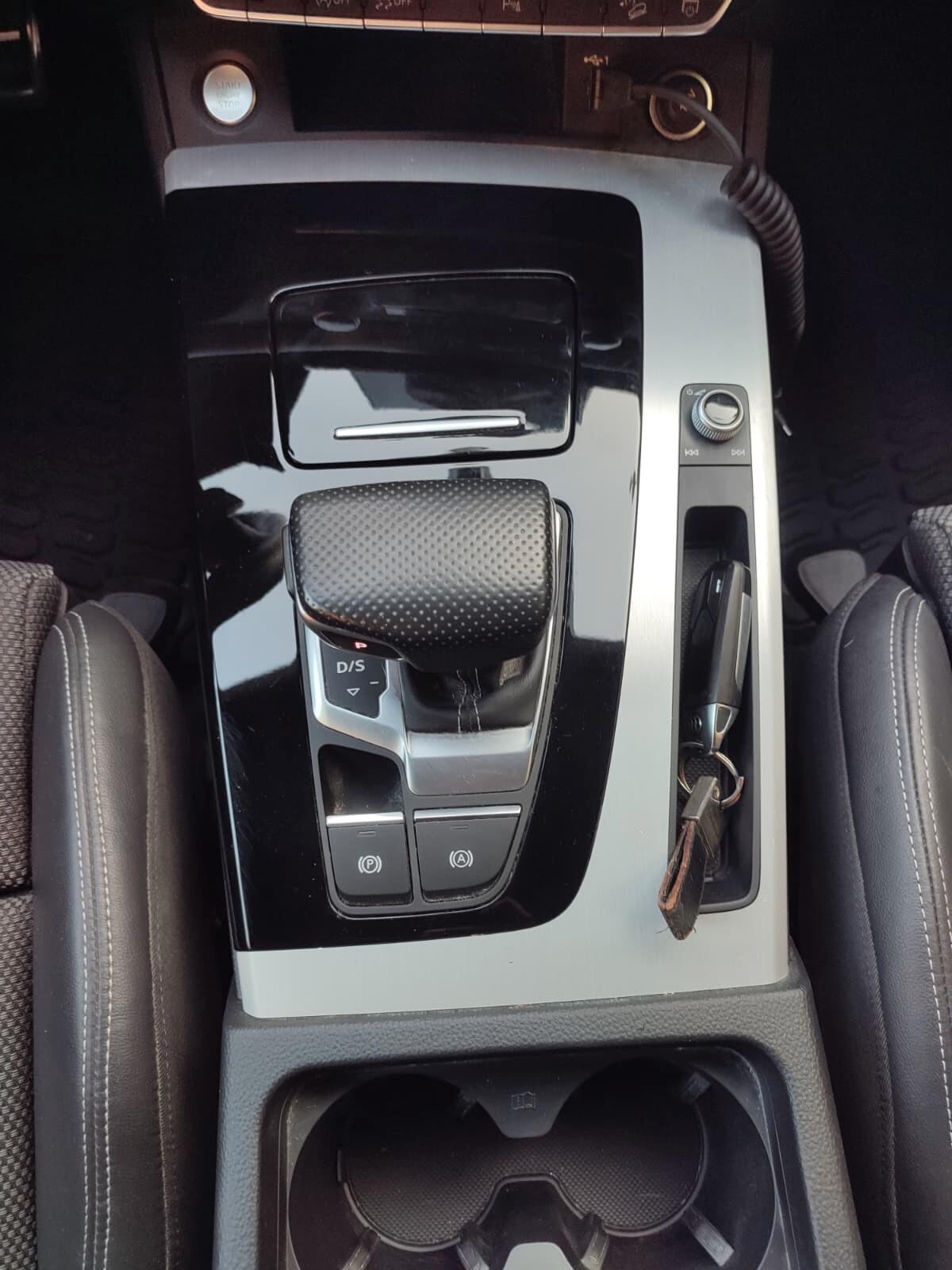 Audi Q5 40 TDI 204 CV quattro S tronic line