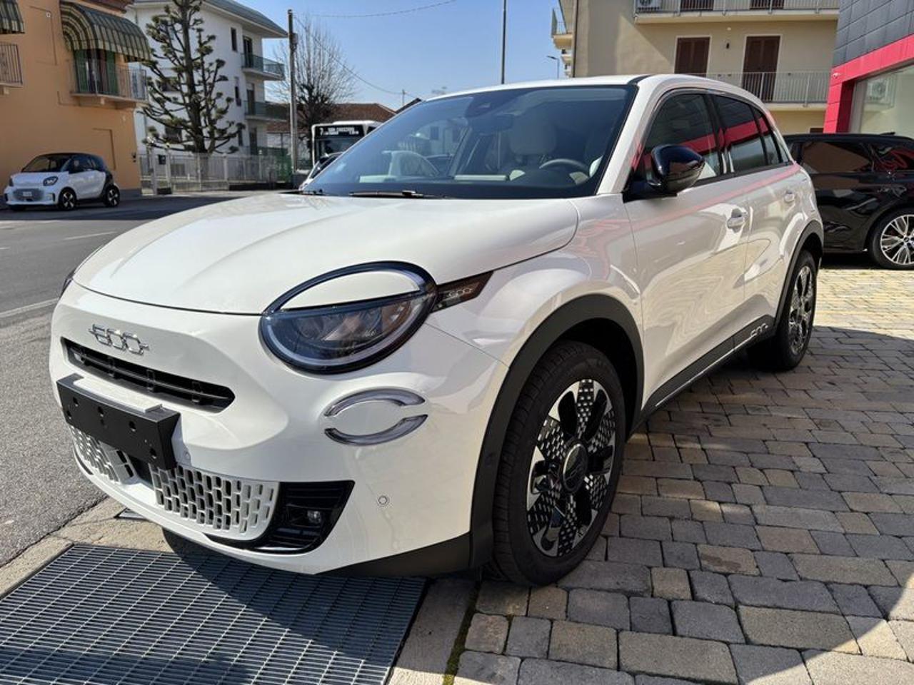 Fiat 600 Hybrid 110 CV DCT MHEV La Prima LED-CAM-18"