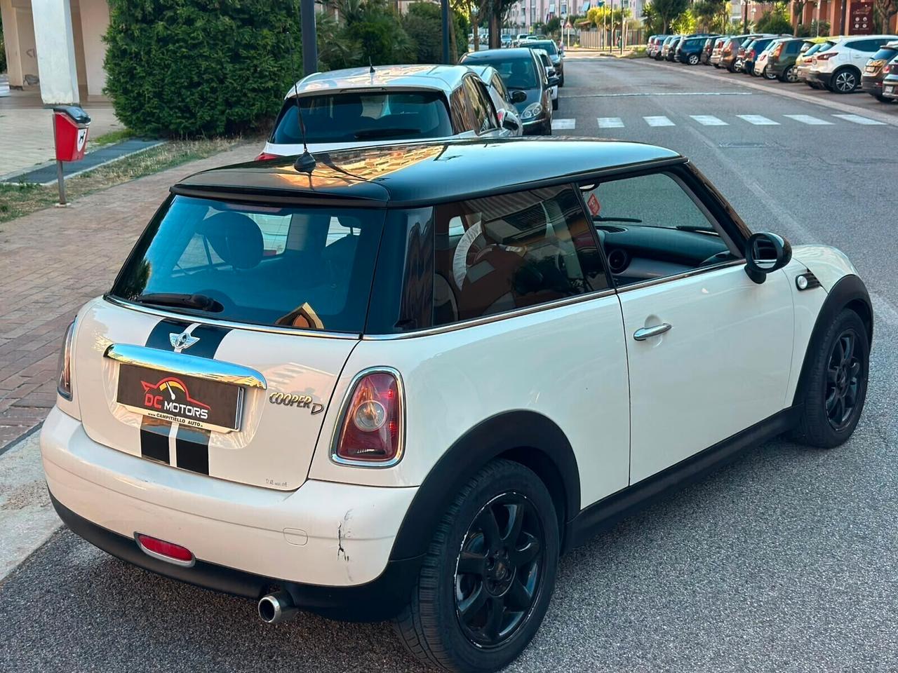 Mini 1.6 16V Cooper D Chili FULL...