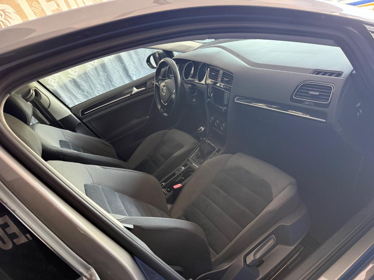 Volkswagen Golf 1.4 TGI 5p. Comfortline BlueMotion garantita
