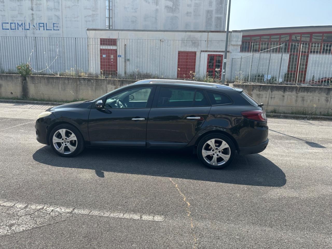 Renault Megane Mégane 1.5 dCi/105CV Grandtour Serie Speciale