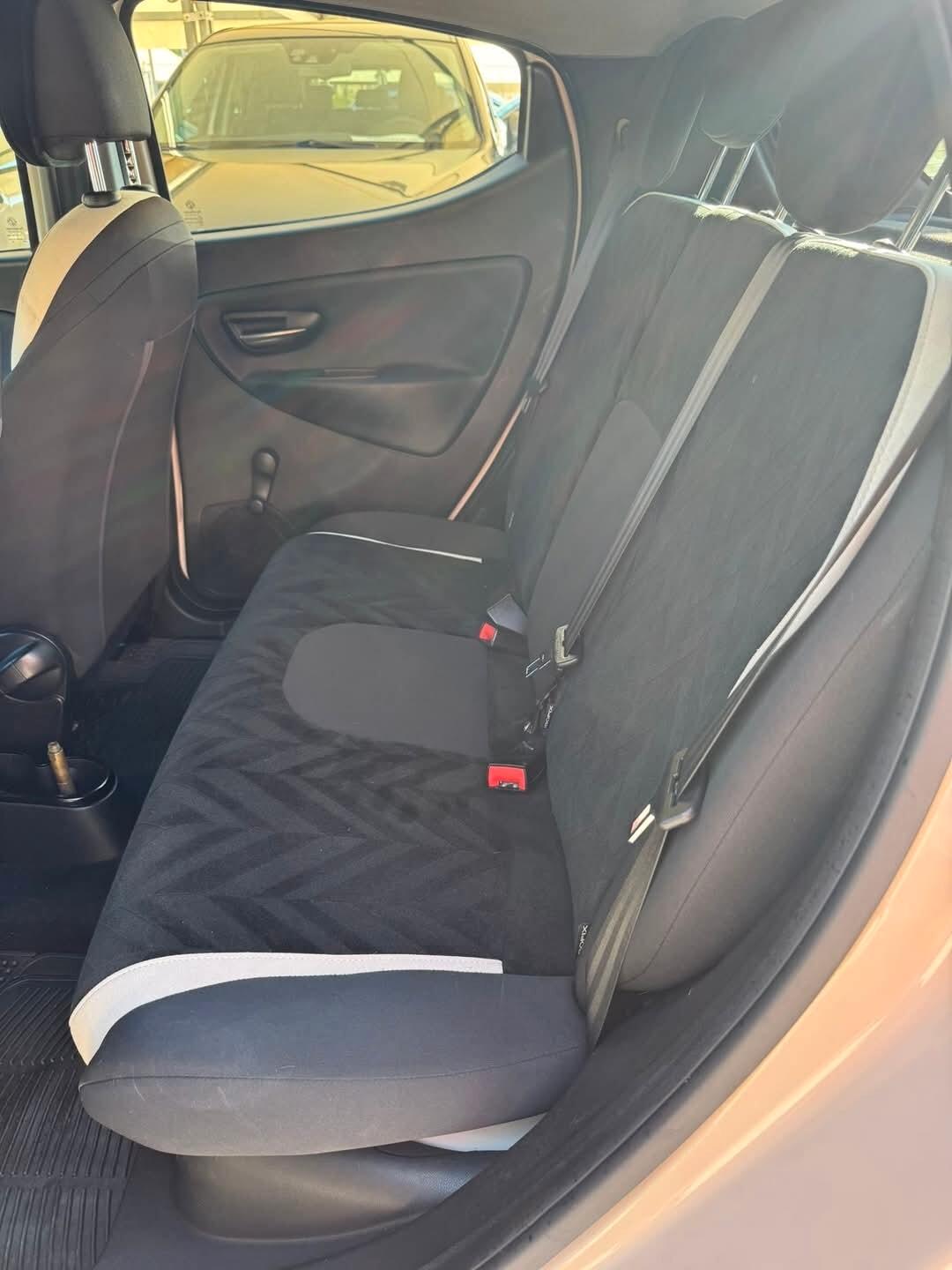 LANCIA YPSILON 1200BENZINA/GPL ECOCHIC UNICO PROPRIETARIO