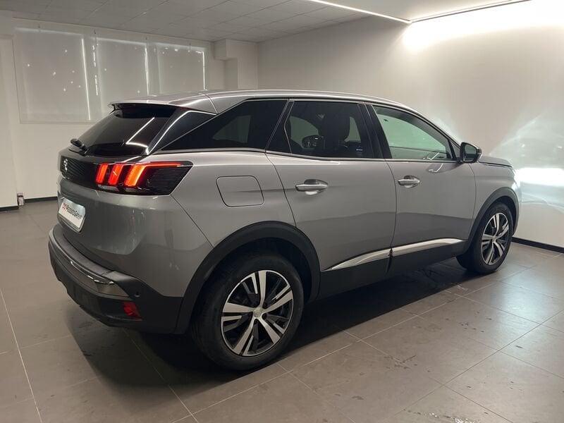 Peugeot 3008 1.5 BLUEHDI ALLURE