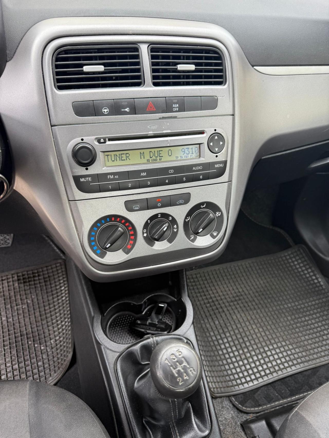 FIAT G PUNTO EVO 1.3 DIESEL 75 CV NEOPATENTATI