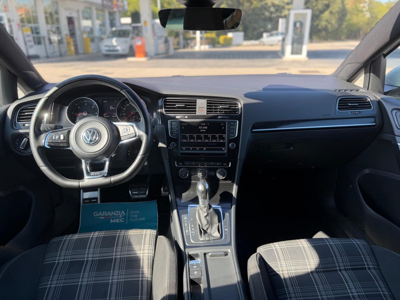 Volkswagen Golf 2.0 TDI DSG 5p. Highline BlueMotion Technology
