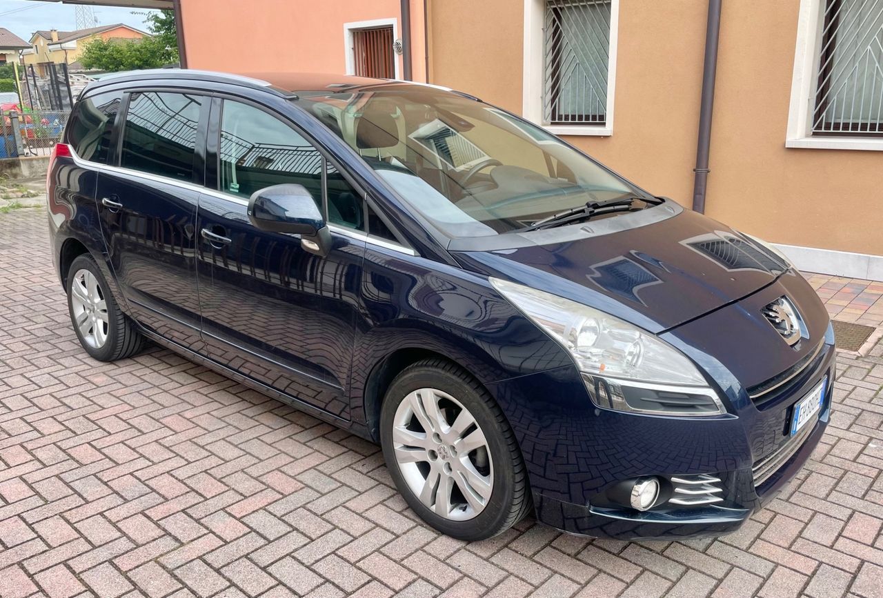 Peugeot 5008 1.6 Hdi