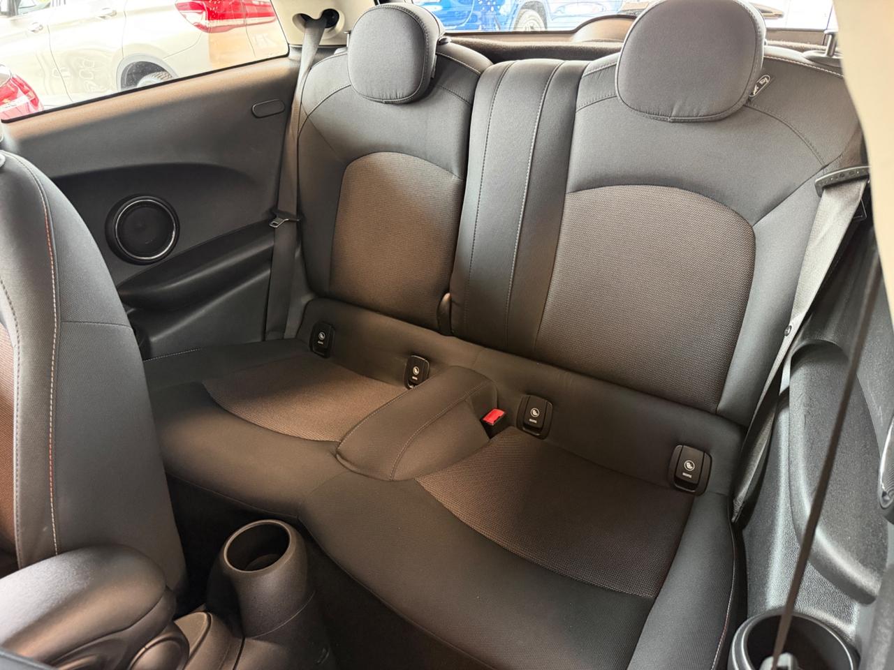 Mini 1.5 Cooper D Hype JCW auto