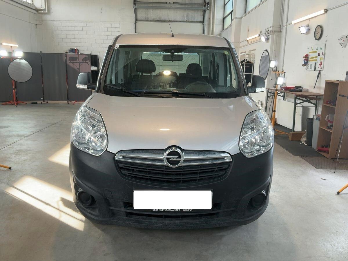 Opel Combo 1.4 95CV PC-TA Cosmo