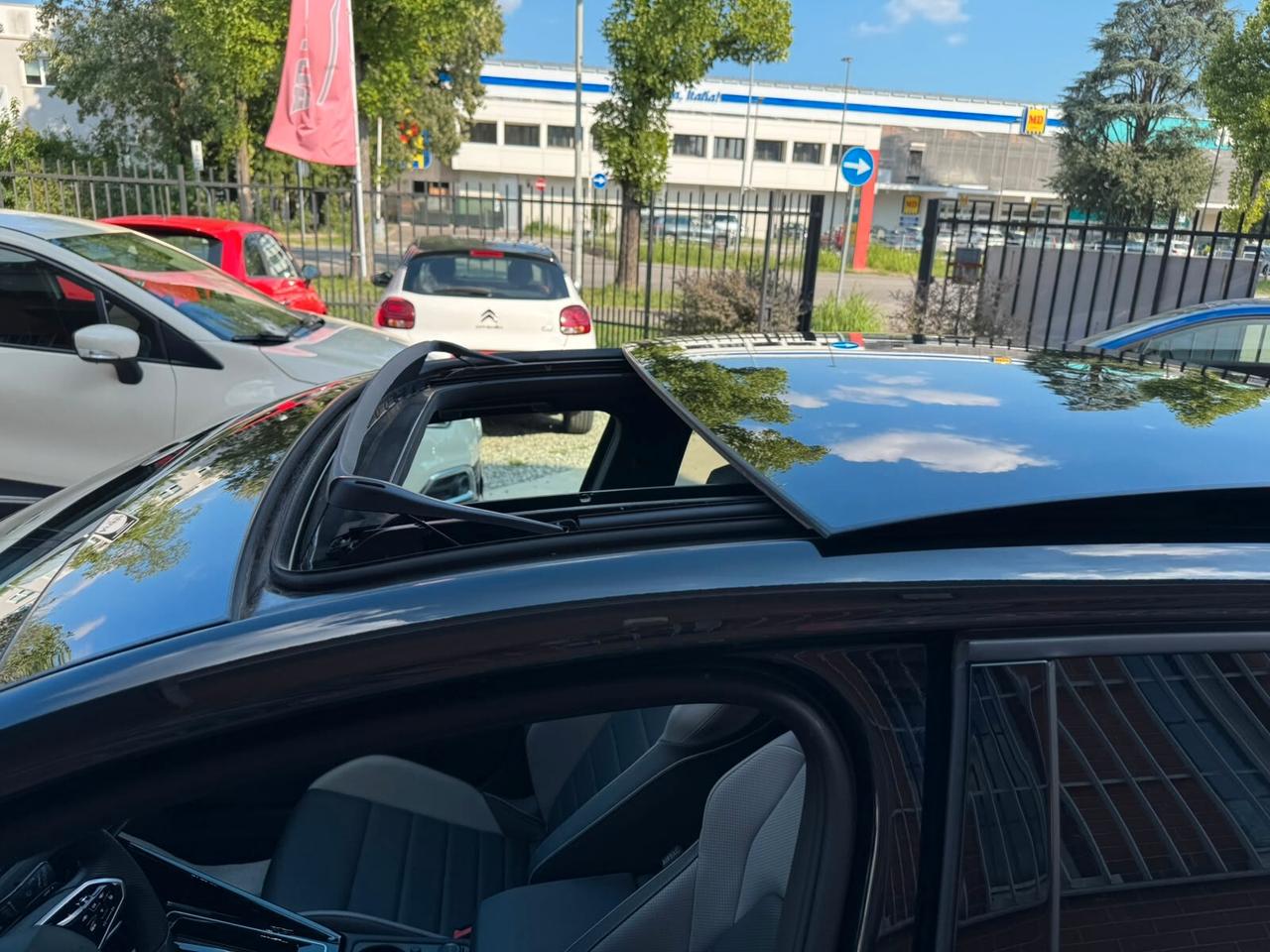 Volkswagen Golf 2.0 TDI DSG GTD 200cv