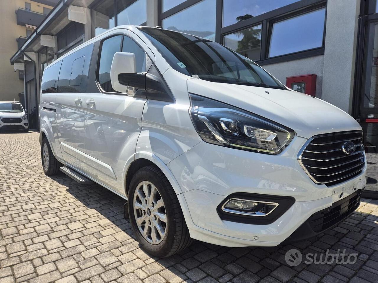 Ford Tourneo Custom AUT 2.0 TDCi 130CV LH2 TITANIU