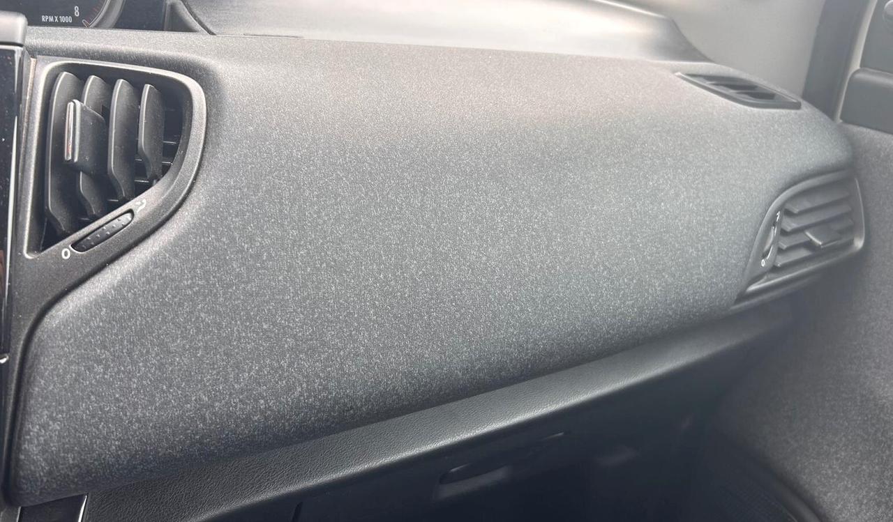 Lancia Ypsilon 1.0 FireFly 5 porte S&S Hybrid Ecochic Silver