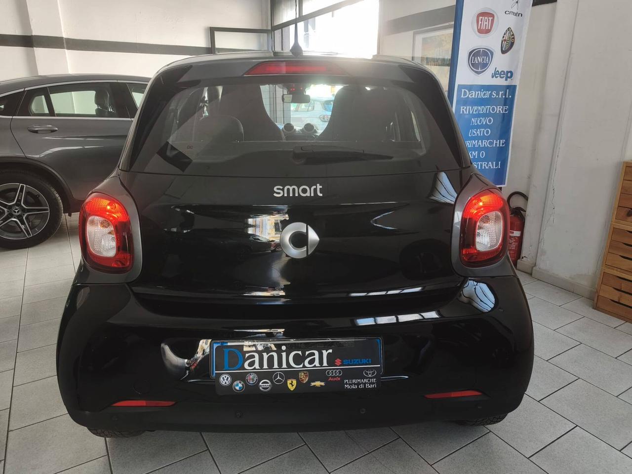 Smart ForFour 70 1.0 Youngster
