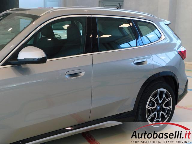 BMW iX1 EDRIVE 20 X-LINE 204CV, IVA ESPOSTA, UNICO PROP