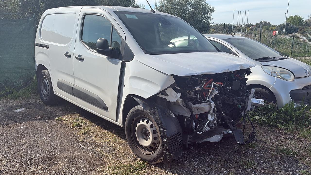 Fiat Doblo Incidentata