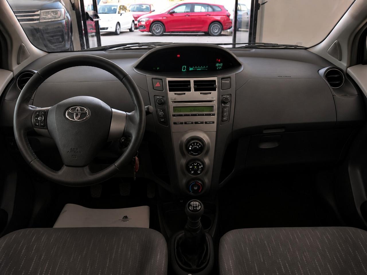 Toyota Yaris 1.4 D-4D DPF 5 porte