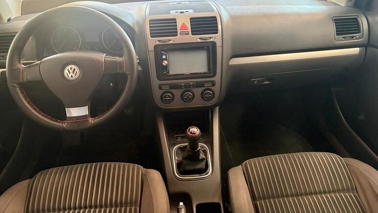 VOLKSWAGEN GOLF serie5 DIESEL 1900 CV 105 PER NEOPATENTATI Km 210.348 garanzia 12 mesi