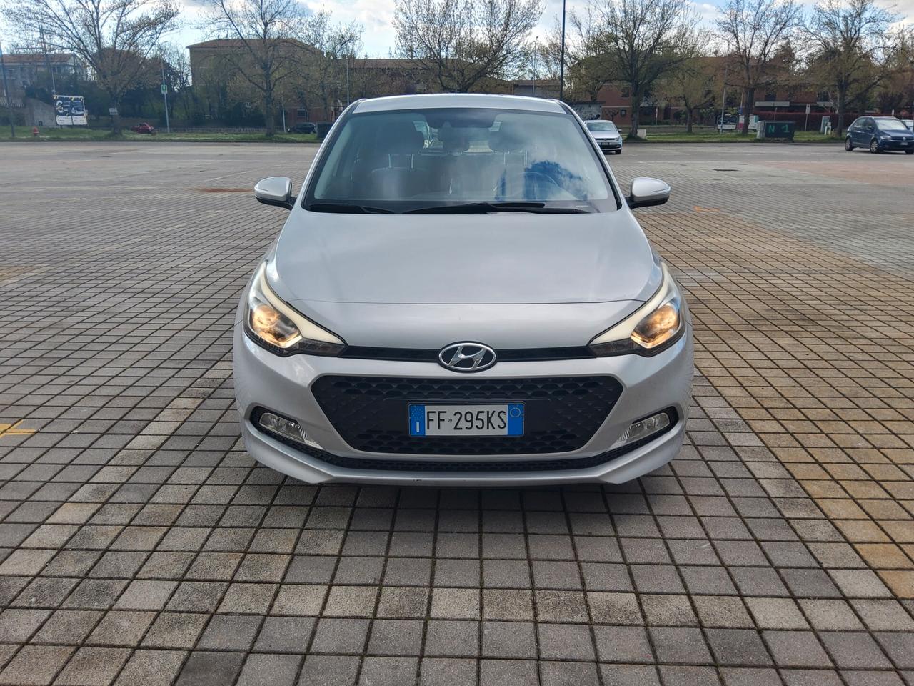 Hyundai i20 1.1 CRDi 12V 5 porte Comfort