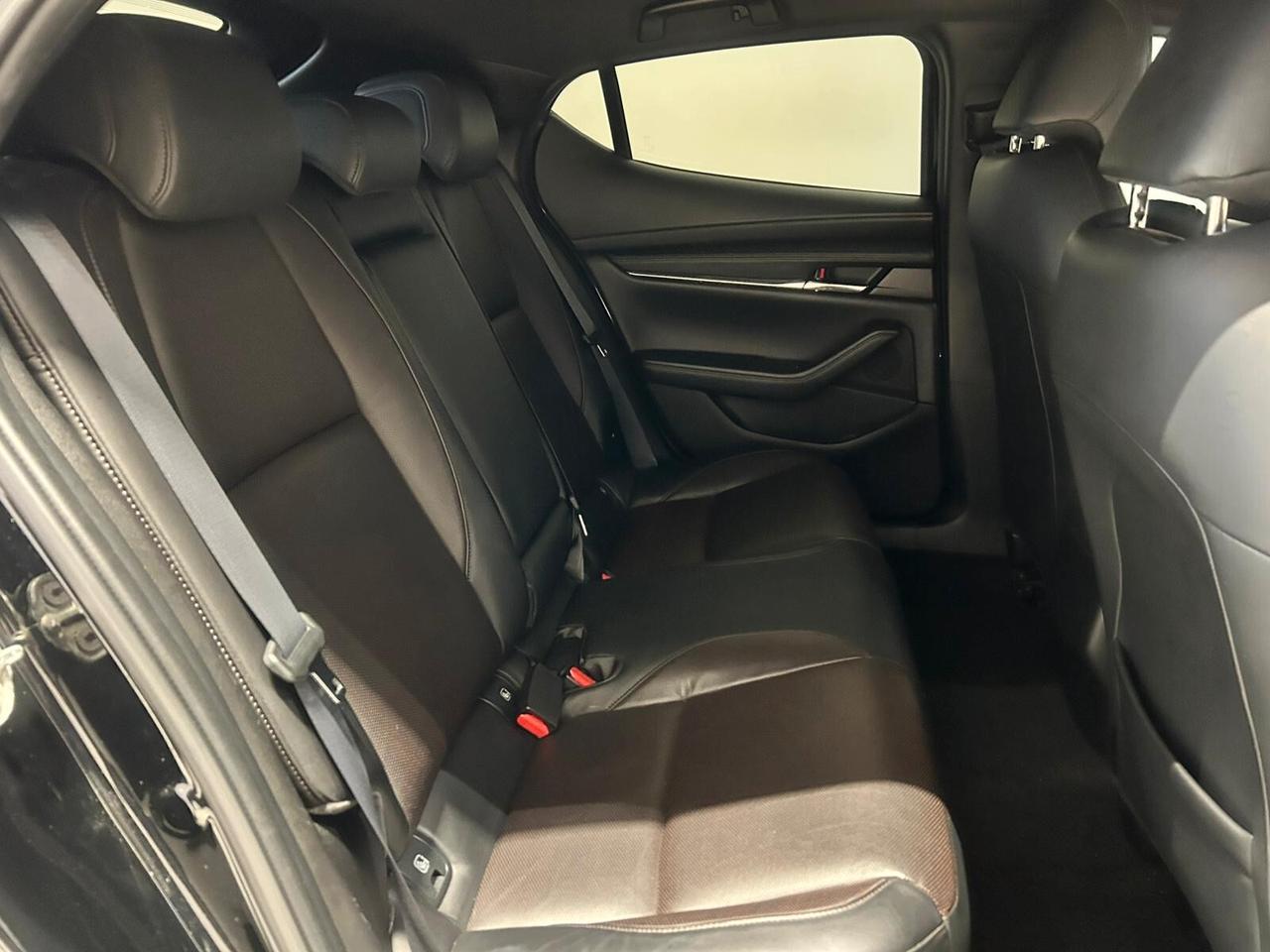 Mazda3 2.0L e-Skyactiv-G 150 CV M Hybrid Exclusive