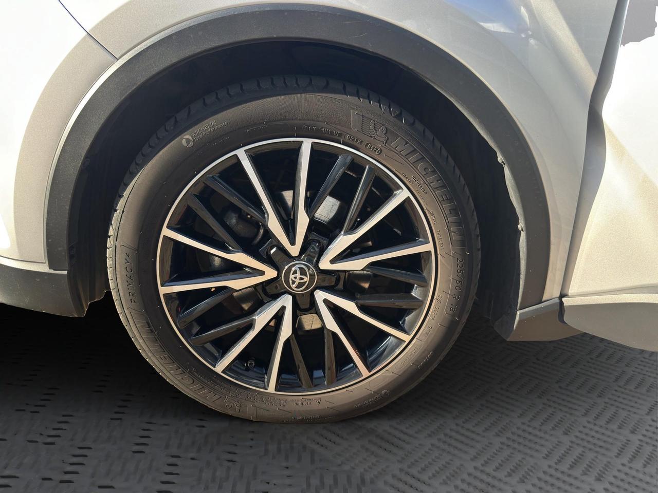 Toyota C-HR 1.8h Trend 2wd e-cvt