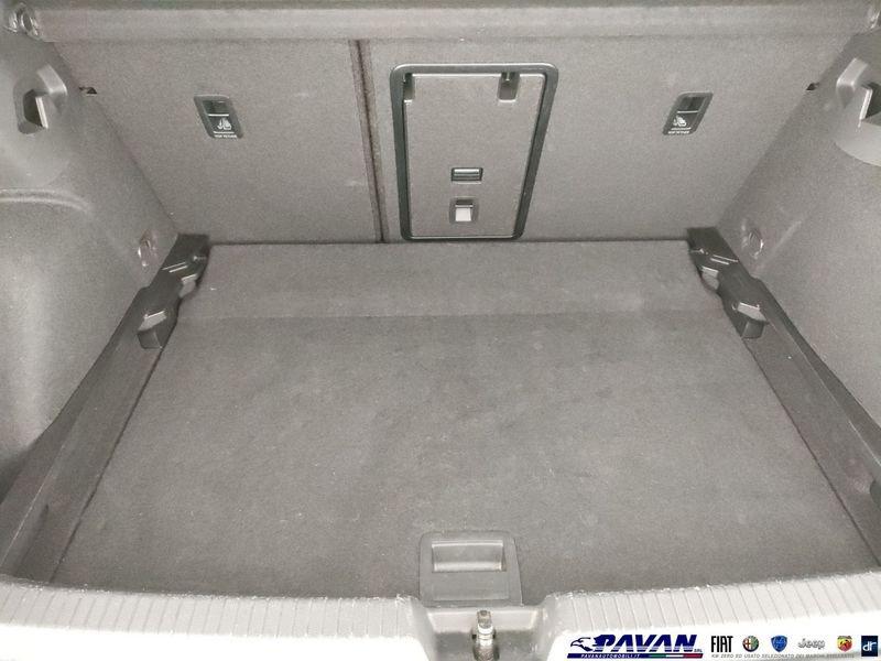 Volkswagen Golf 1.0 eTSI EVO DSG MHEV Life