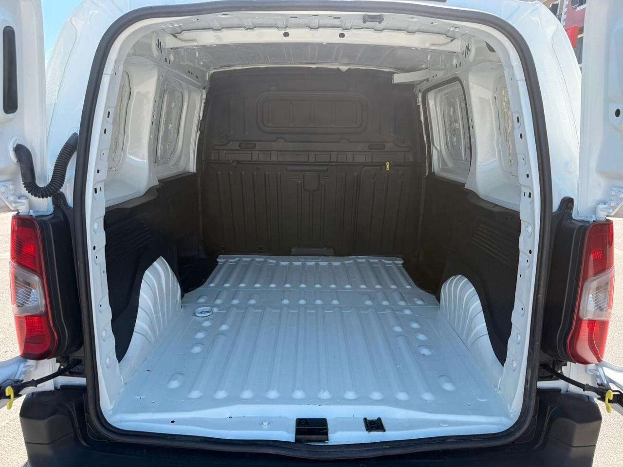 Peugeot Partner furgone euro 6b