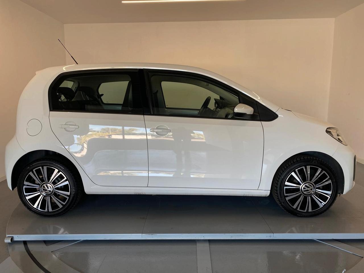 Volkswagen up! 1.0 5p. take