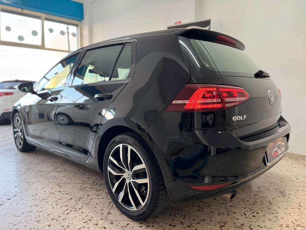 Volkswagen Golf Business 1.6 TDI 5p. Highline BlueMotion Technology