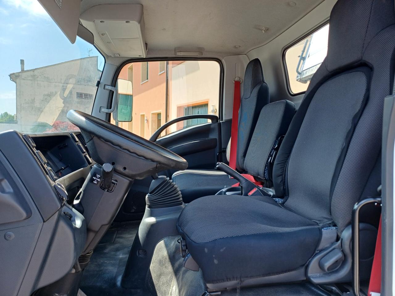 Isuzu M27 RIBALTABILE 2023 KM 39000