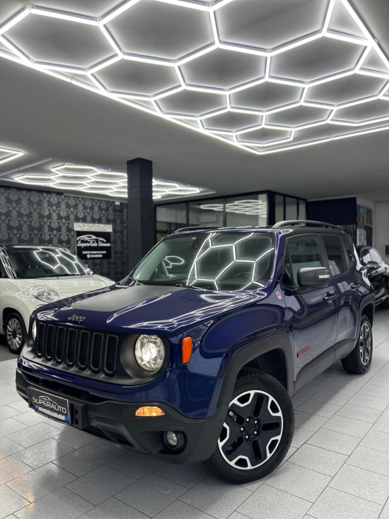 Jeep Renegade 2.0 Mjt 170CV 4WD Active Drive Low Trailhawk