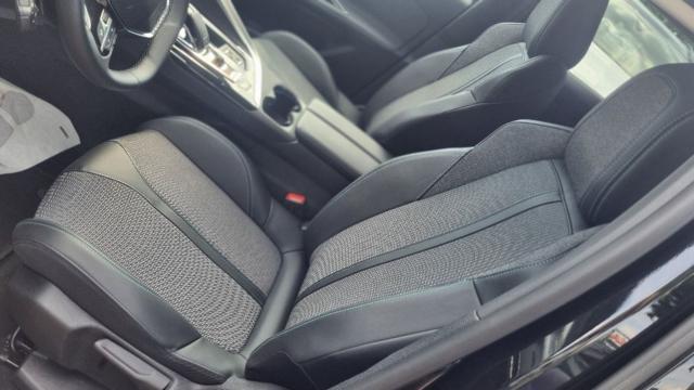 PEUGEOT 3008 BlueHDi 130 S&S EAT8 Allure