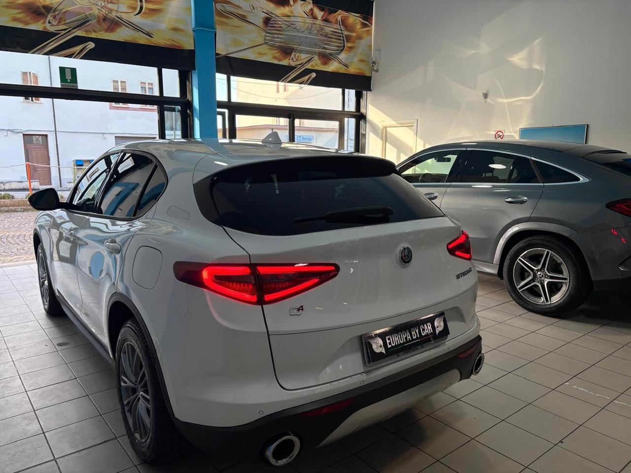 Alfa Romeo Stelvio 2.2 Turbodiesel 180 CV AT8 Q4 Business