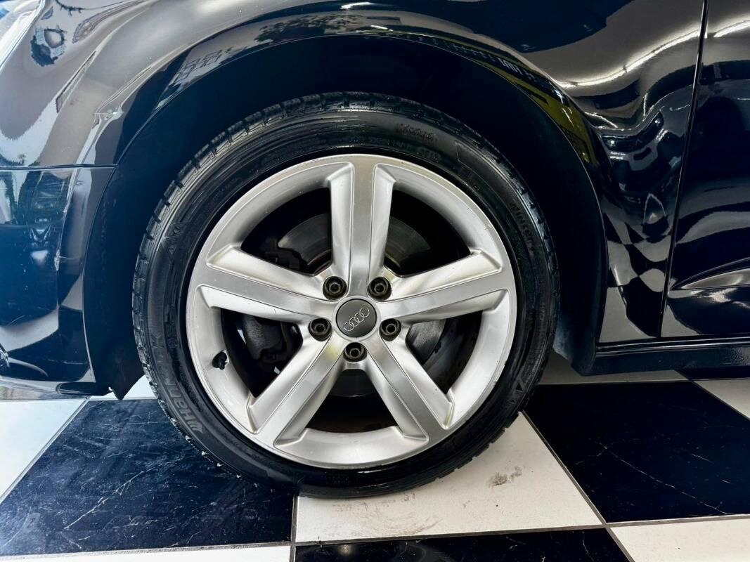 Audi A3 1.8 tfsi Attraction s-tronic E6
