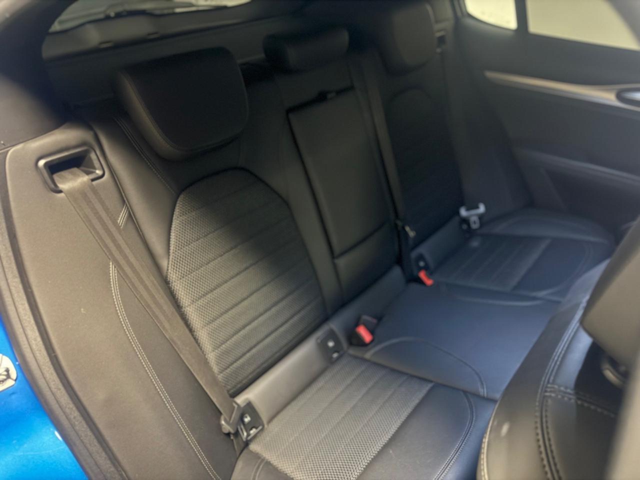 Alfa Romeo Stelvio 2.2 Turbodiesel 210 CV AT8 Q4 Executive