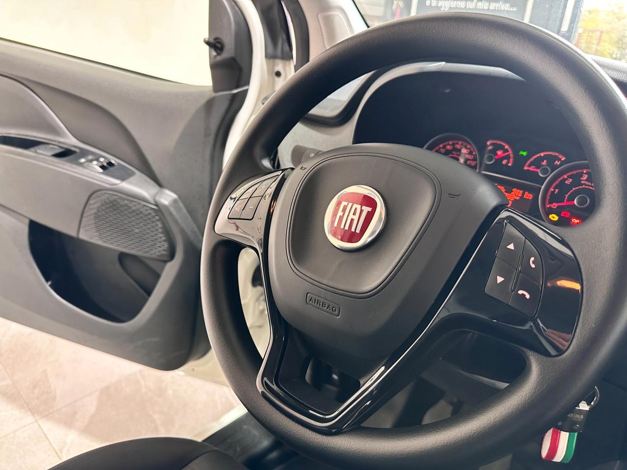 Fiat Doblo Doblò 1.6 MJT 105CV - FULL OPTIONAL - DA VETRINA!!!!