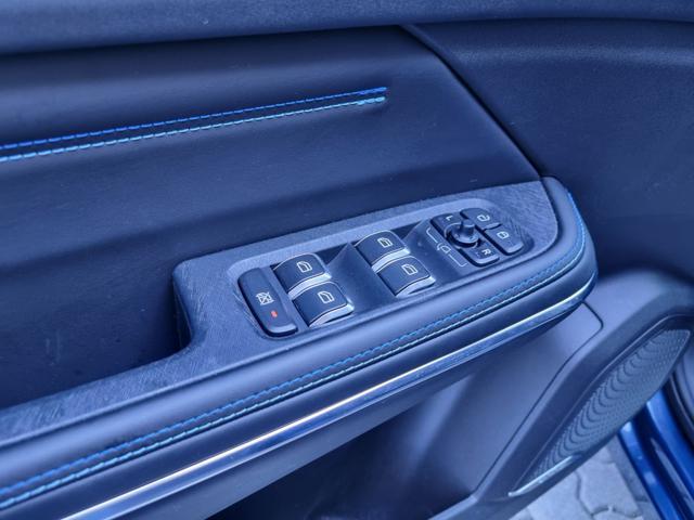 LYNK & CO 01 PHEV