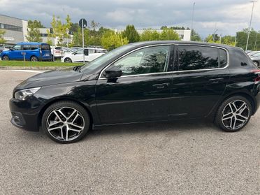 Peugeot 308 PureTech Turbo 130 S&S Allure* 73000 Km *