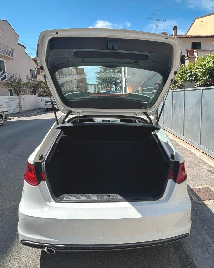 Audi A3 SPB 1.6 TDI clean diesel S tronic Ambition