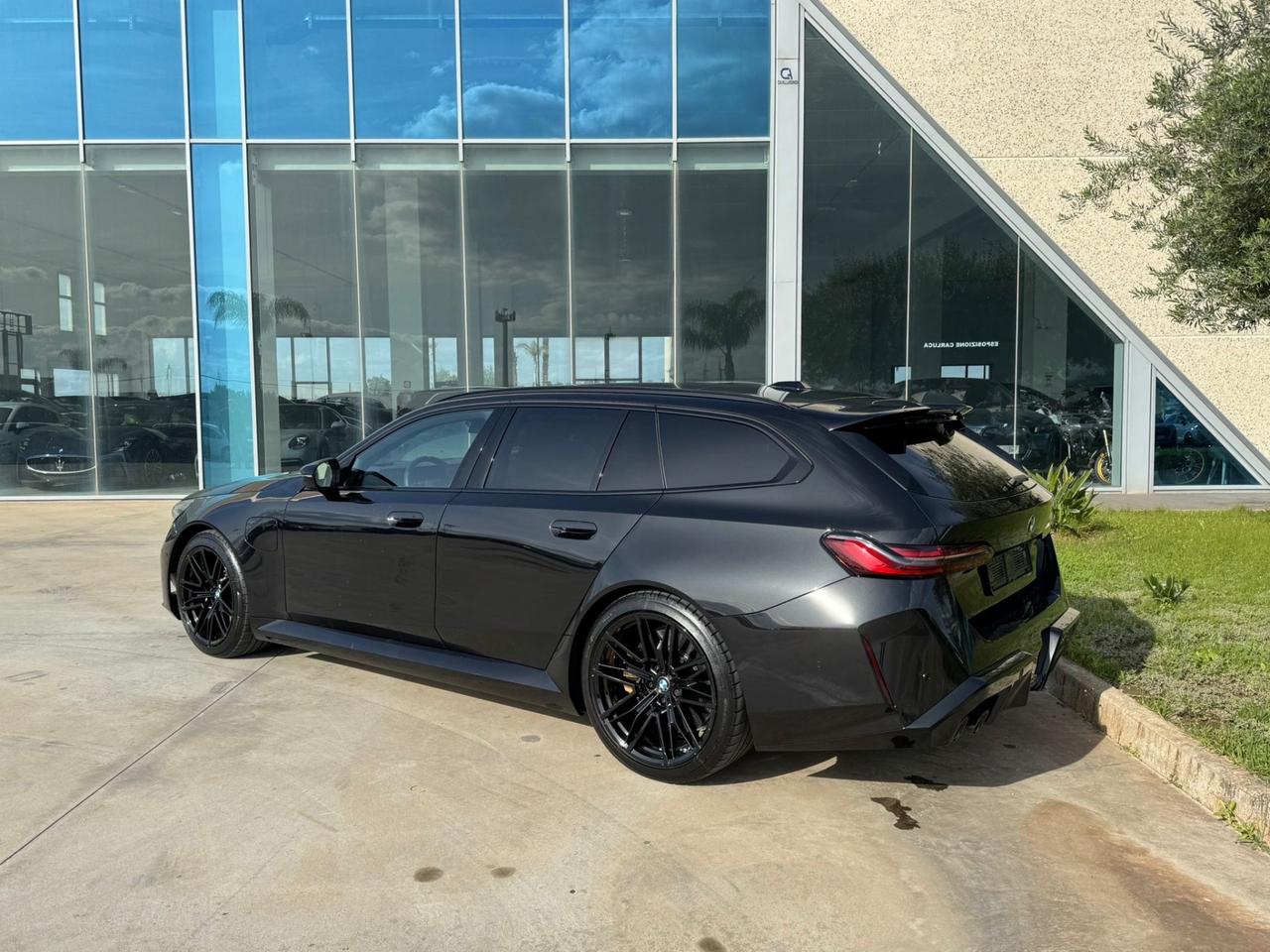 BMW M5 touring 727cv possibilità noleggio no scoring