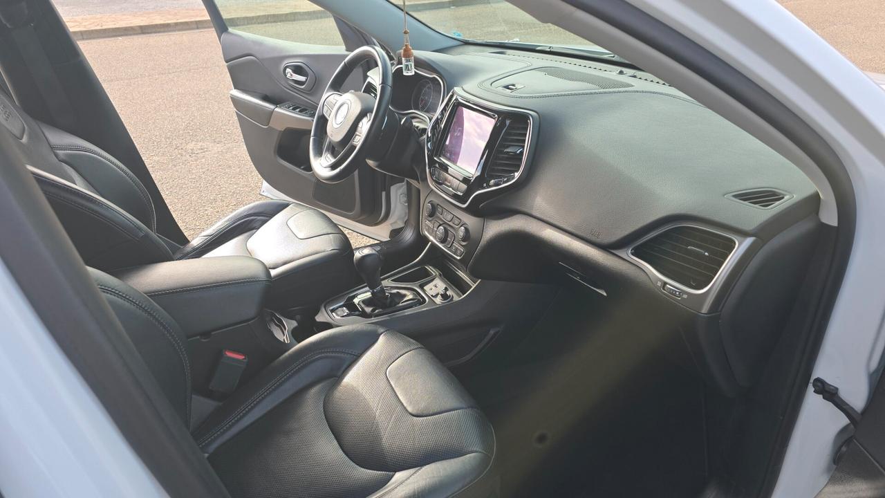 Jeep Cherokee 2.2 Mjt Limited