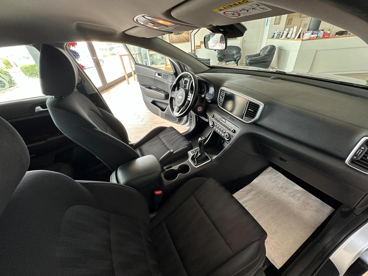 Kia Sportage 1.6 CRDI 136 CV 2WD Mild Hybrid Urban